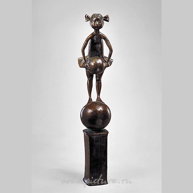Девочка. 2001. Бронза. 65x15x17,5 см