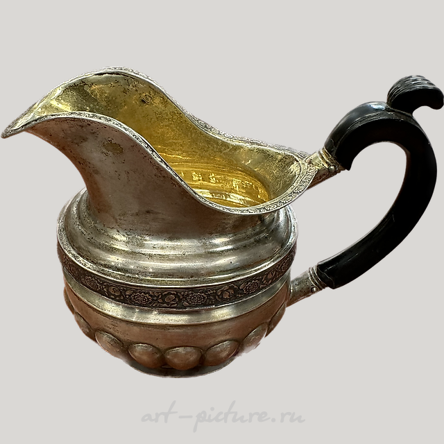 Русский серебряный молочник. Россия, 1830 год.