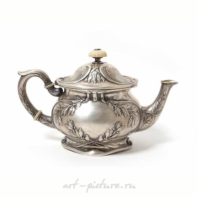 Серебряный чайник К. Фаберже, 1908-1926 гг.