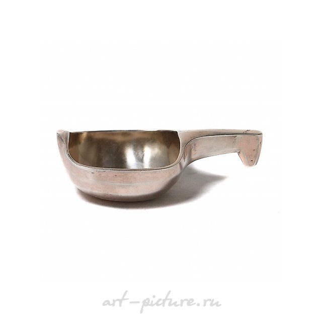 Серебряная чарка в виде ковша. (он же корчик) Россия, 1899-1908 гг. фирма "Братья Грачевы"