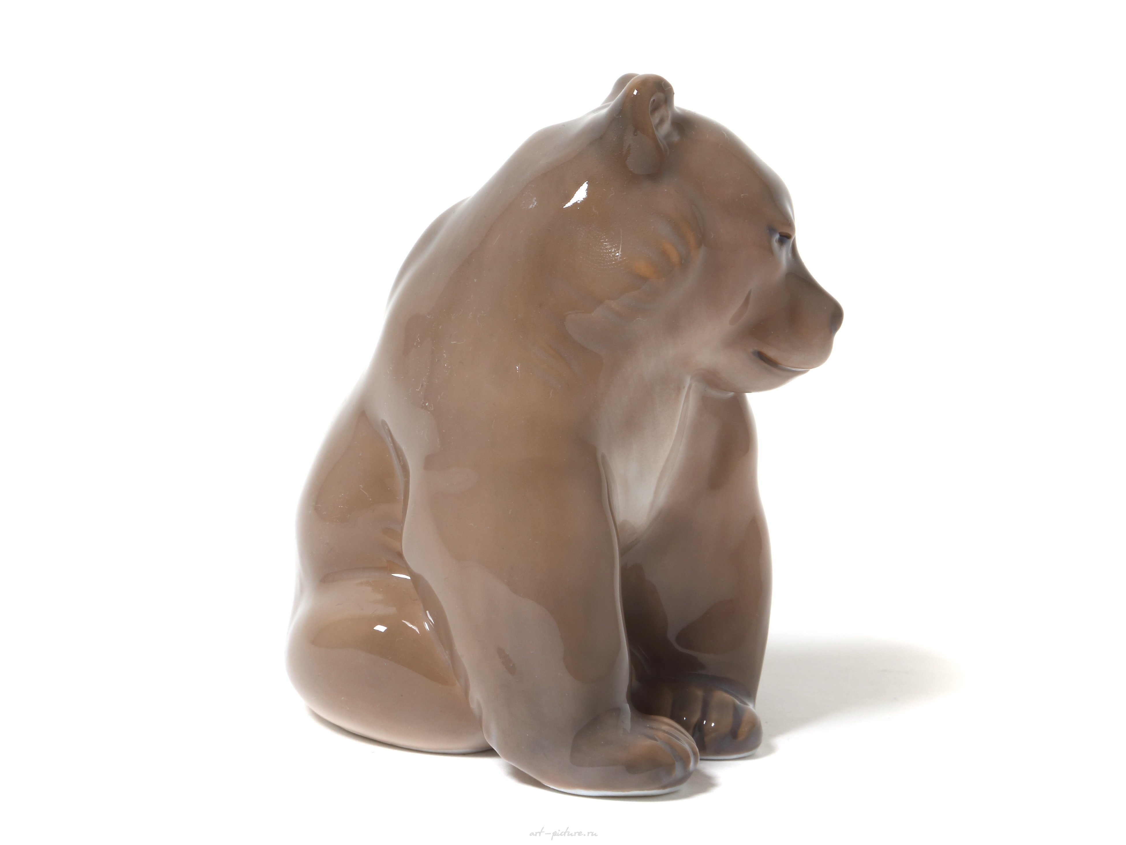 Медведь на корточках. Дания, г. Копенгаген, Royal Copenhagen, 1923-1928 гг.