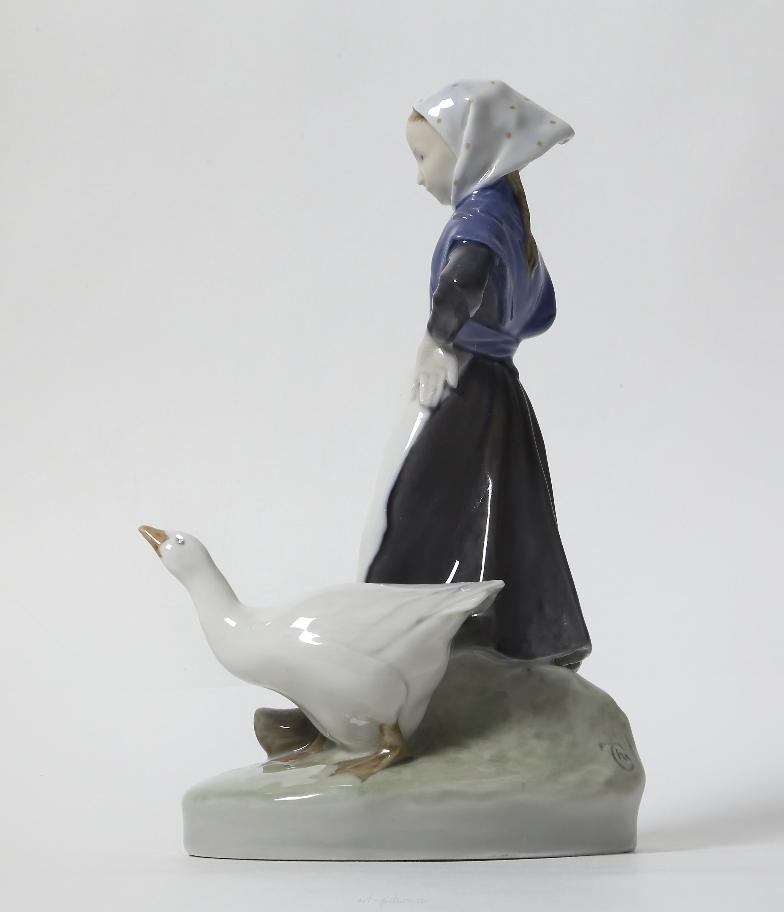 Пастушка. Дания, г. Копенгаген, Royal Copenhagen, 1928-1935 гг.