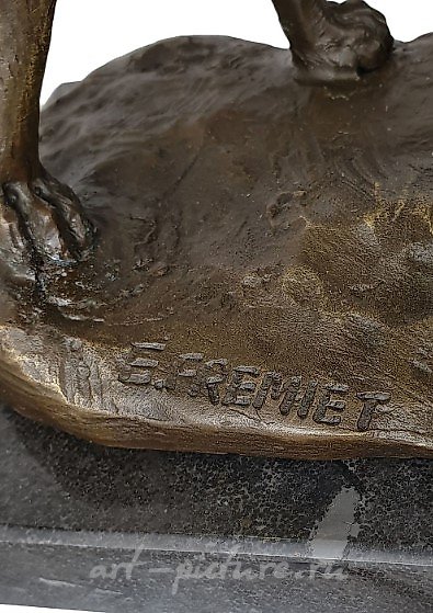 Скульптора E. Fremiet Борзая