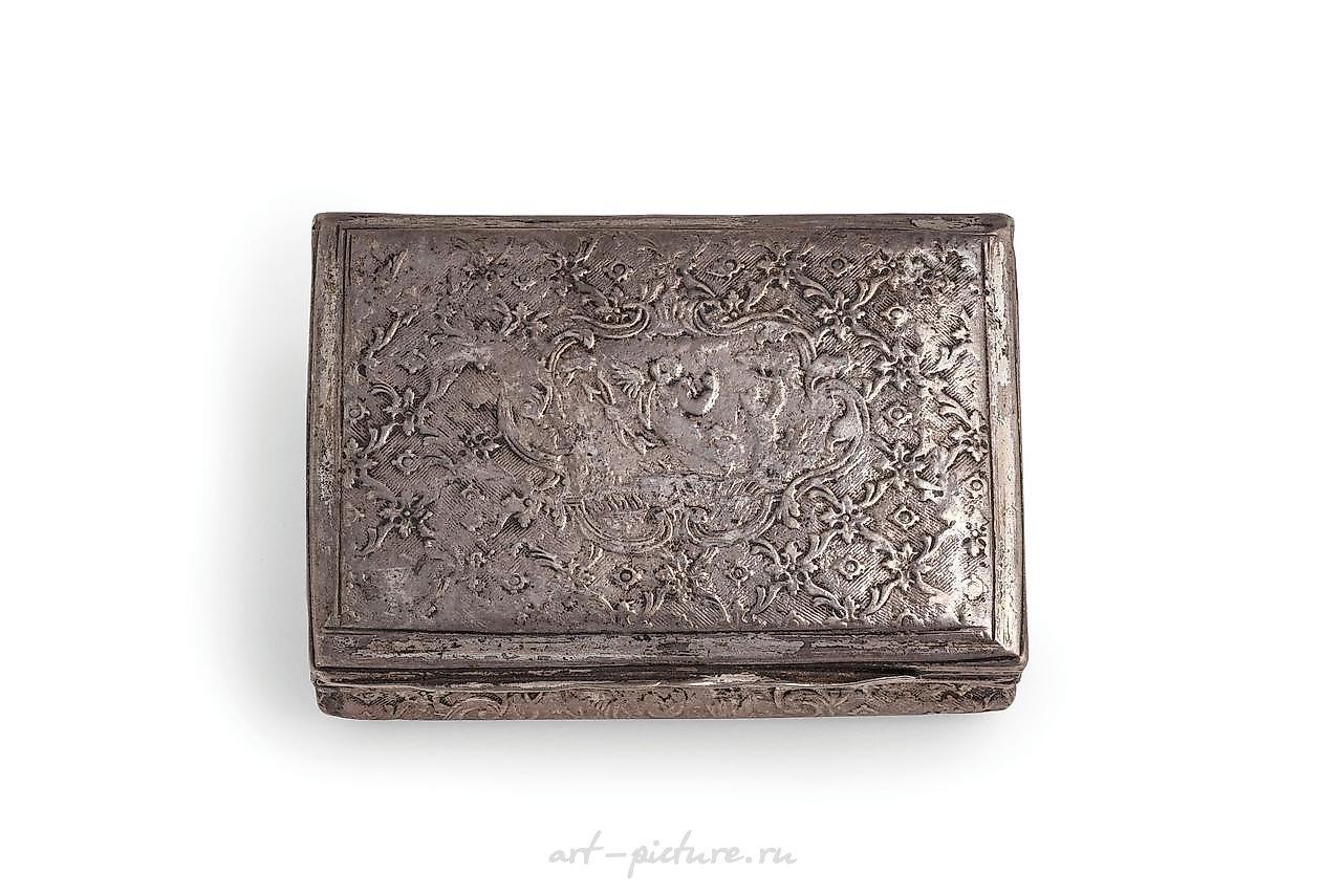 Серебряная табачная коробка, XVIII век