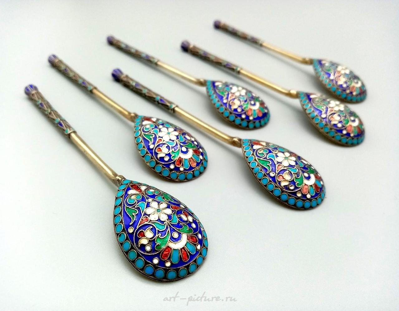Six silver gilt Russian cloisonne enamel decorated teaspoons...