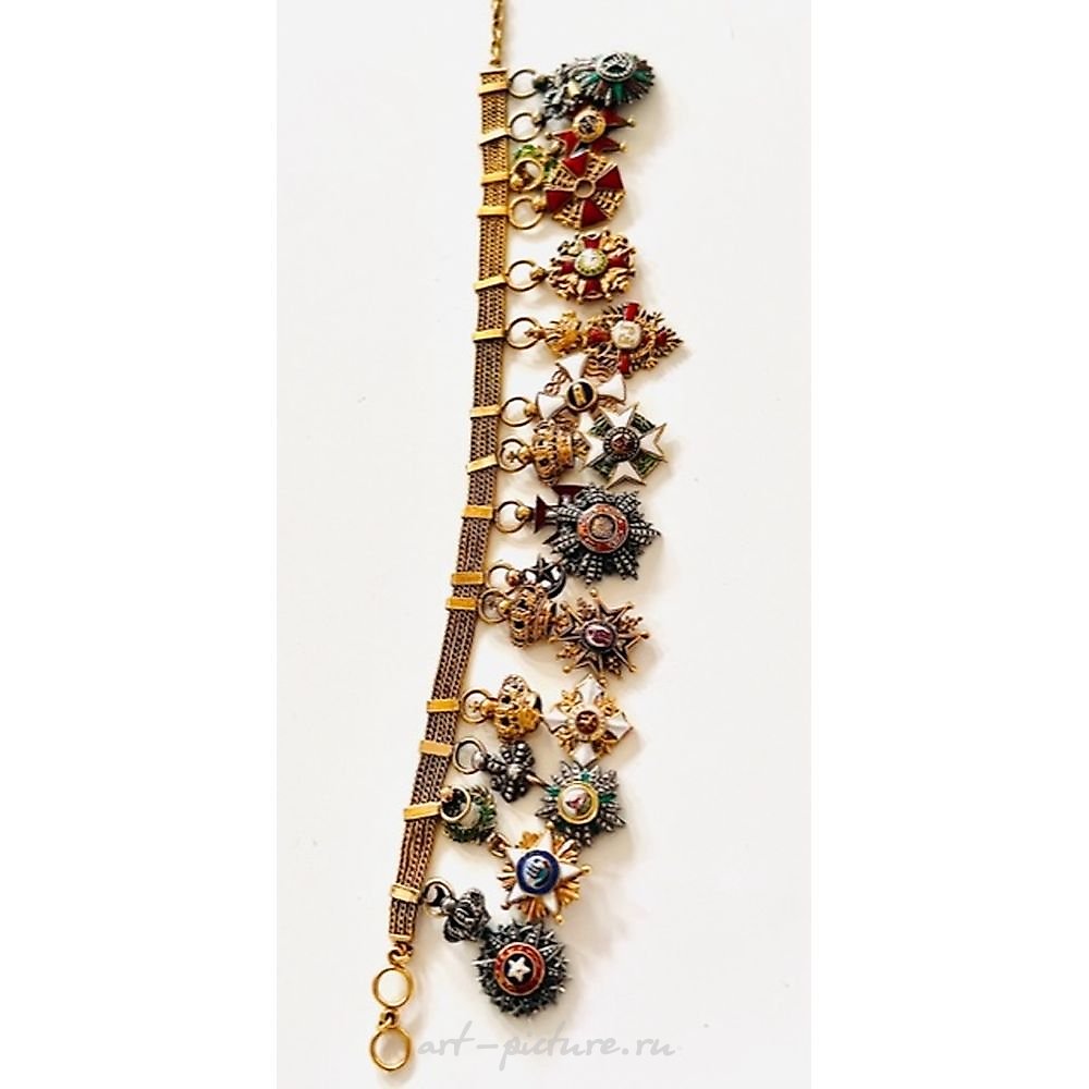 BRACELET in yellow gold 750 braided mesh adorned...
