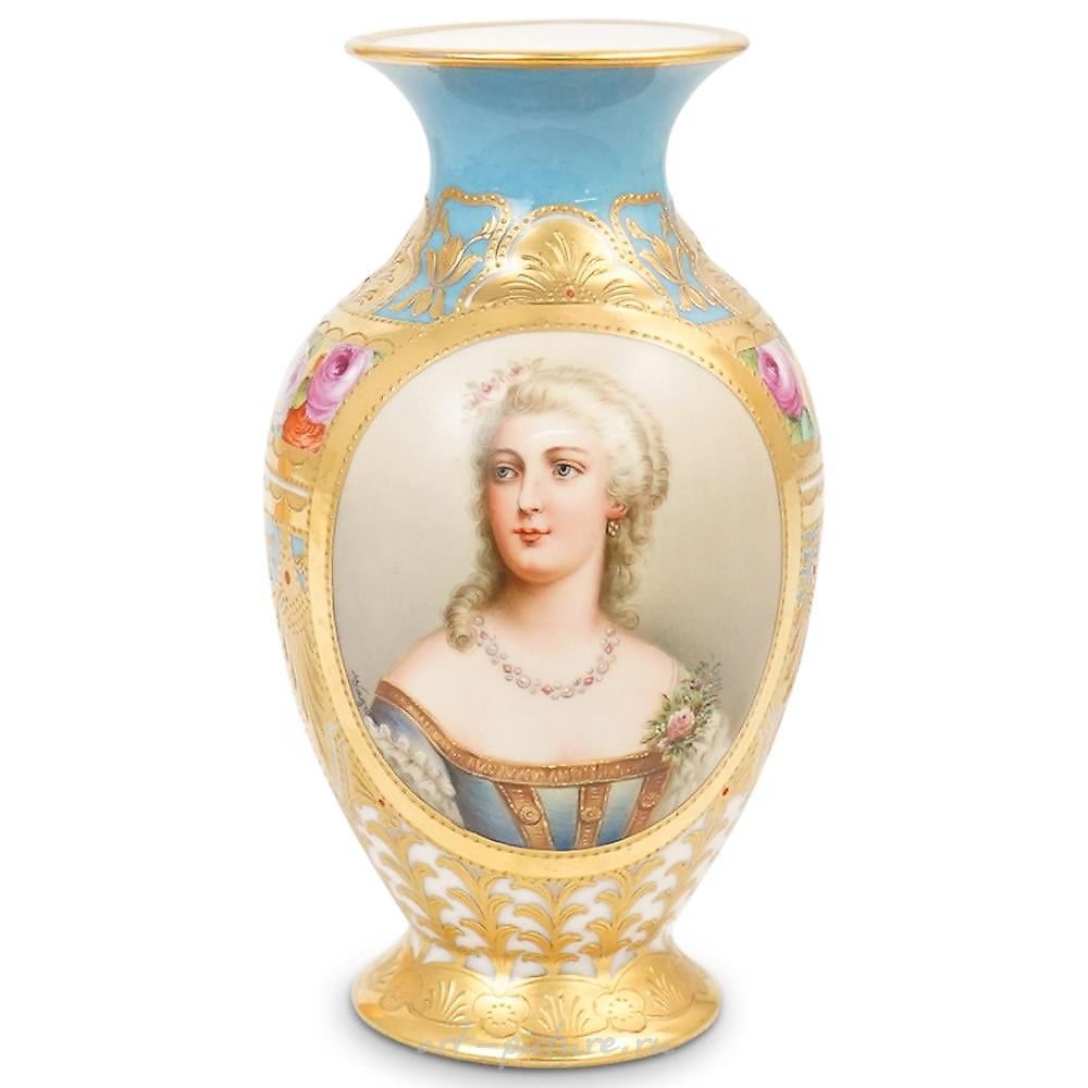 Фарфоровая ваза Royal Vienna с портретом "Una Gitana"