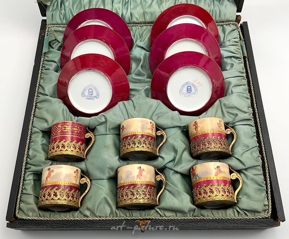 Фарфоровый набор Haviland & Co Limoges Floral Demitasse Set в стиле королевской Вены.