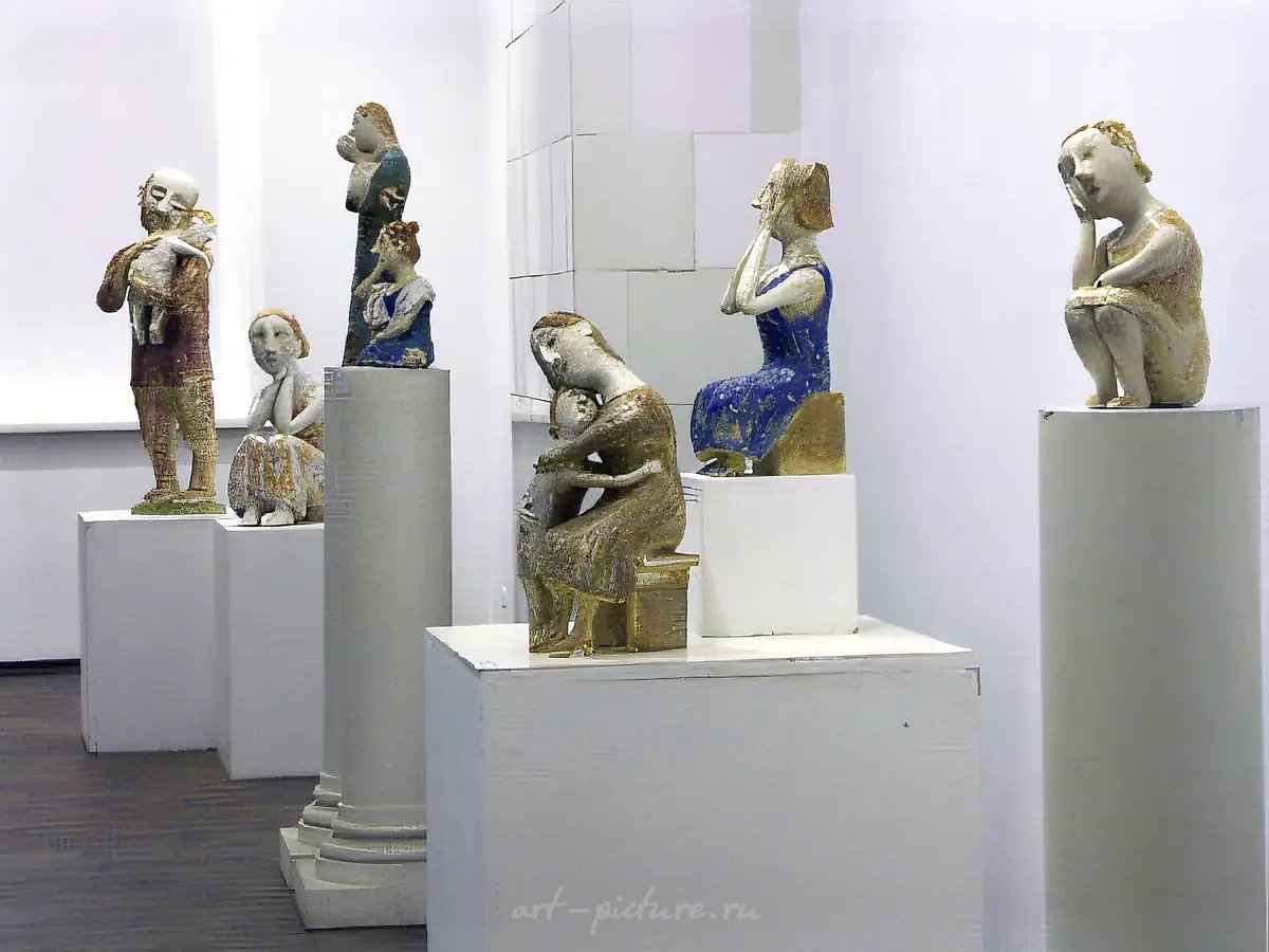 На персональной выставке в РАХ, 2006,  ,