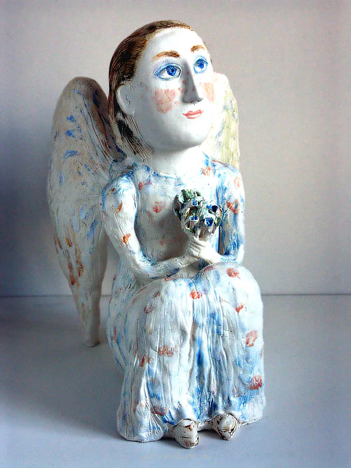 Аншел с букетиком, 2004, фаянс англ., высота 38 см