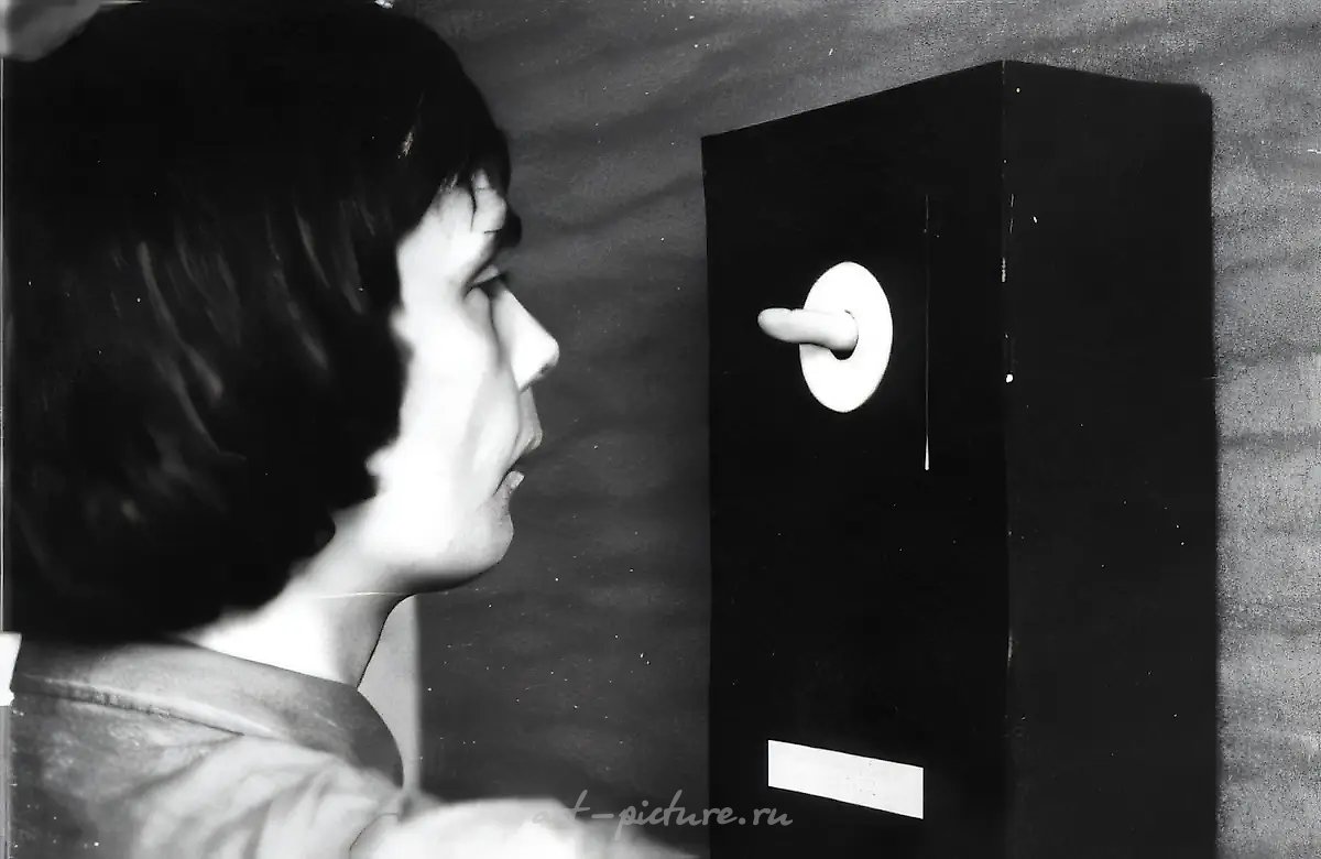 «Палец», 1978, акция, объект, фотодокументация