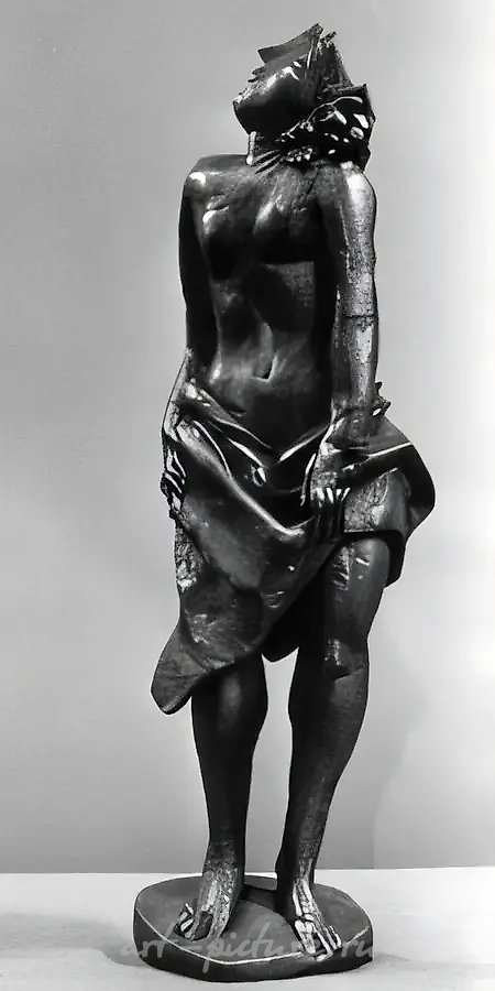 С полотенцем, 1983, бронза, 35х11х9 Cобственность автора