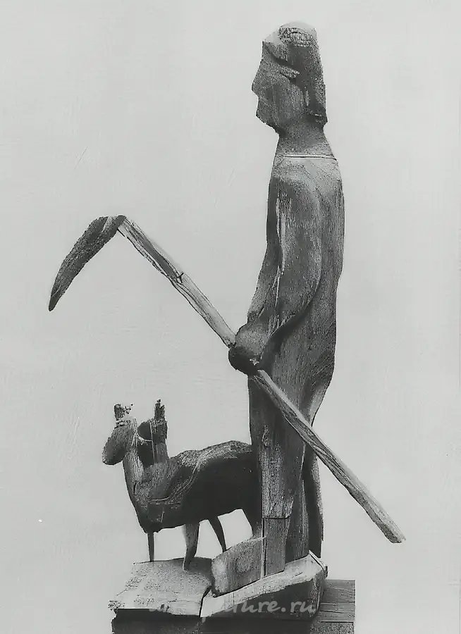 Пастух, 1983, дерево, 70х35х40. Собственность Государственной Третьяковской галереи. Москва