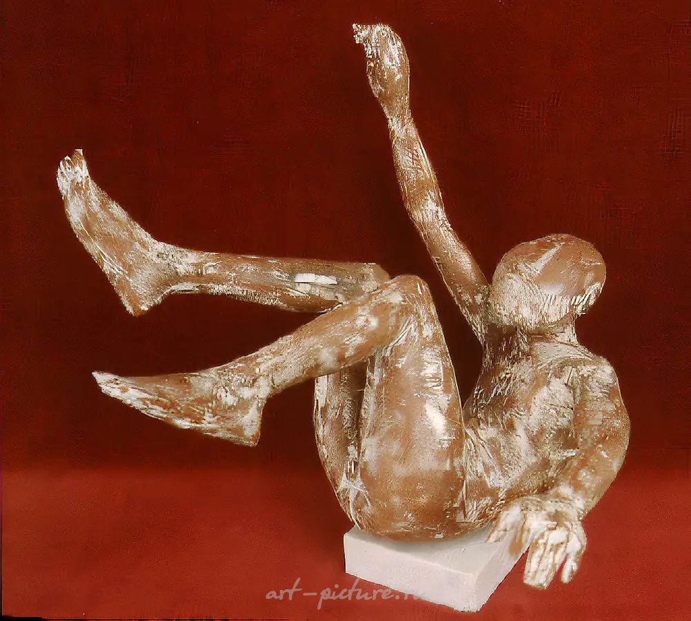 Падение, 1992, дерево, левкас, 75х75х62 Собственность автора