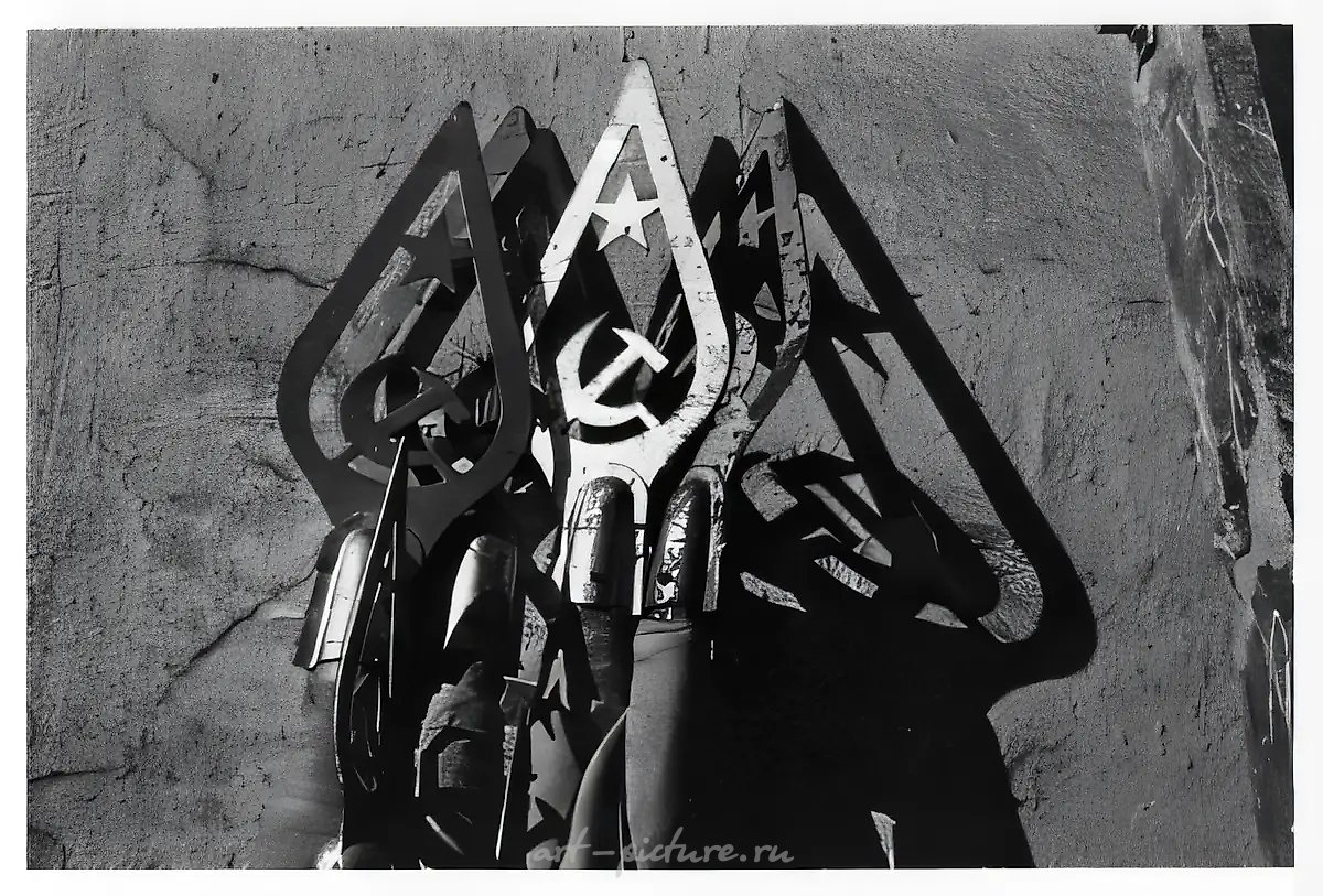 Москва. Из проекта "Фрагменты" (1988-91), 1988, Ч/Б фотография, 50 х 60 см Собственность автора