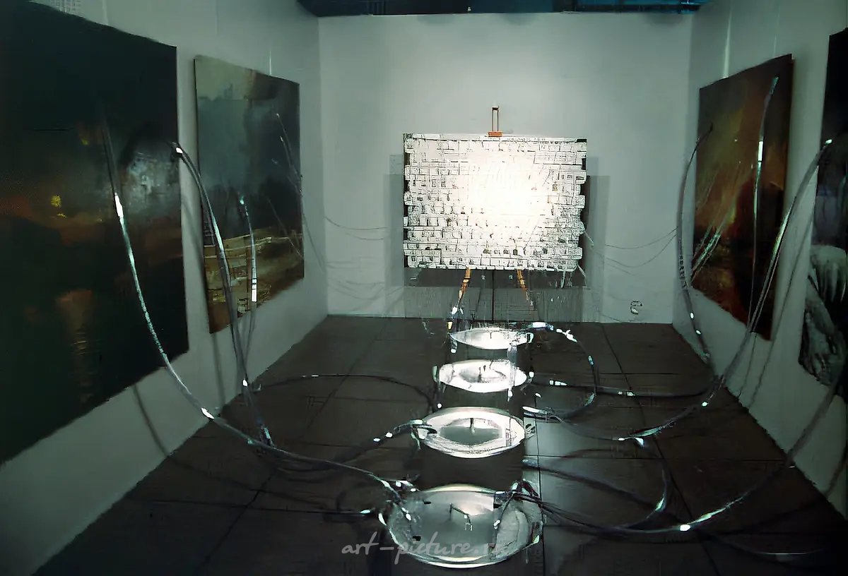 Небесная почта (совм.с Е.Елагиной). Фр-т эксп. "Adresse provisoire pour l’art contemporain russe". Musee de la Poste, Париж, 1993, Смешанная техника,   Kringst-Ernst Galerie, Кельн, Германия