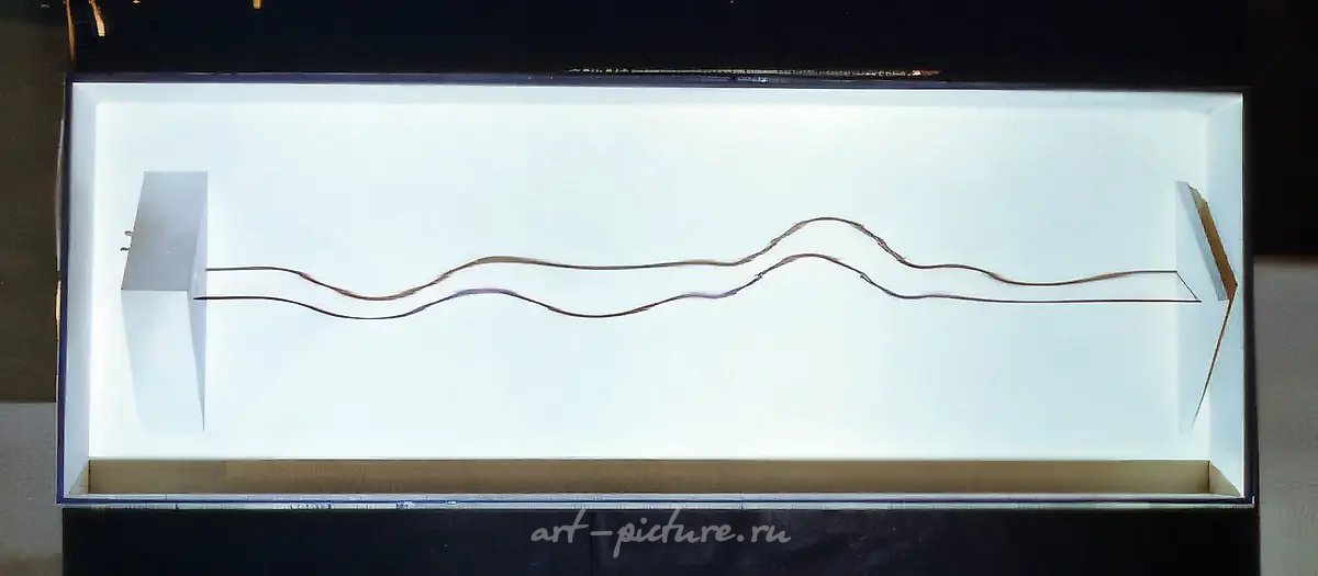 Живая линия, 1980, Темпера, мотор, фанера, оргалит, металл, 40х109х10 см Собственность автора