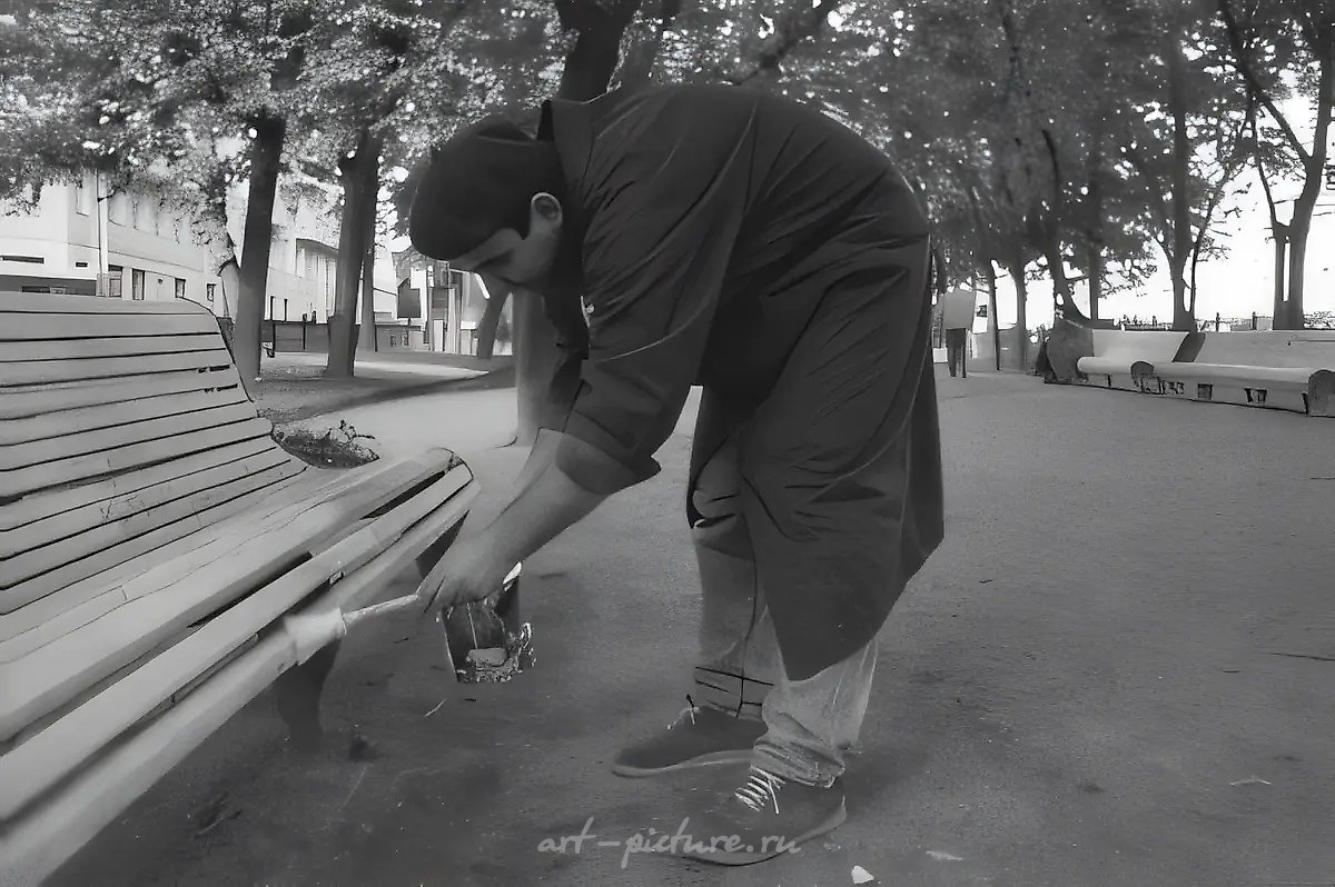 «Осторожно, окрашено!», 1992, перформанс (покраска лавок)