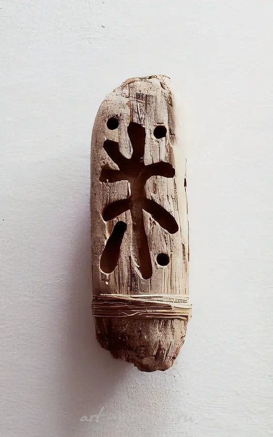 Зверёныш I, 1993, смешанная техника, 15x5 см. Собственность автора
