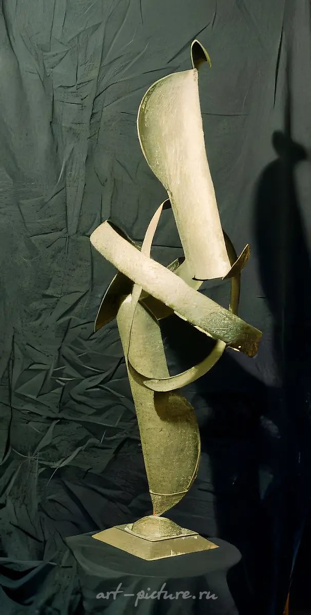 Космические сферы, 1972, латунь (выколотка), 98x39x29 Собственность автора