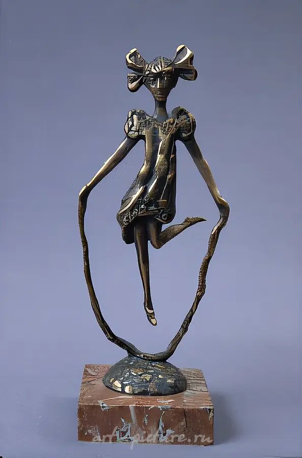 Девочка со скакалкой, 1993, бронза, 15x10x10